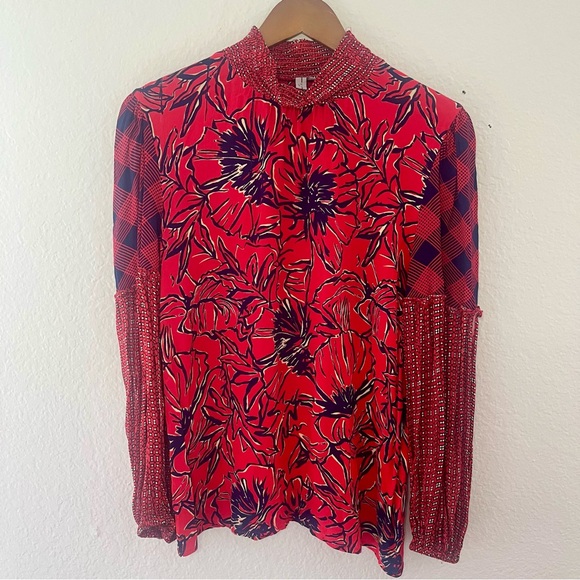 Anthropologie Tops - Anthropologie BLNK LONDON Vivant PEASANT TOP SIZE Large